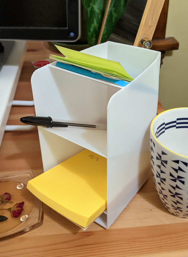 3D printed tall desk organizer